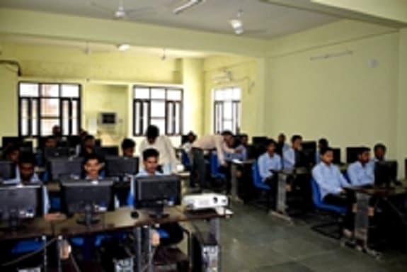 Government Engineering college Banswara Laboratory photo 5
