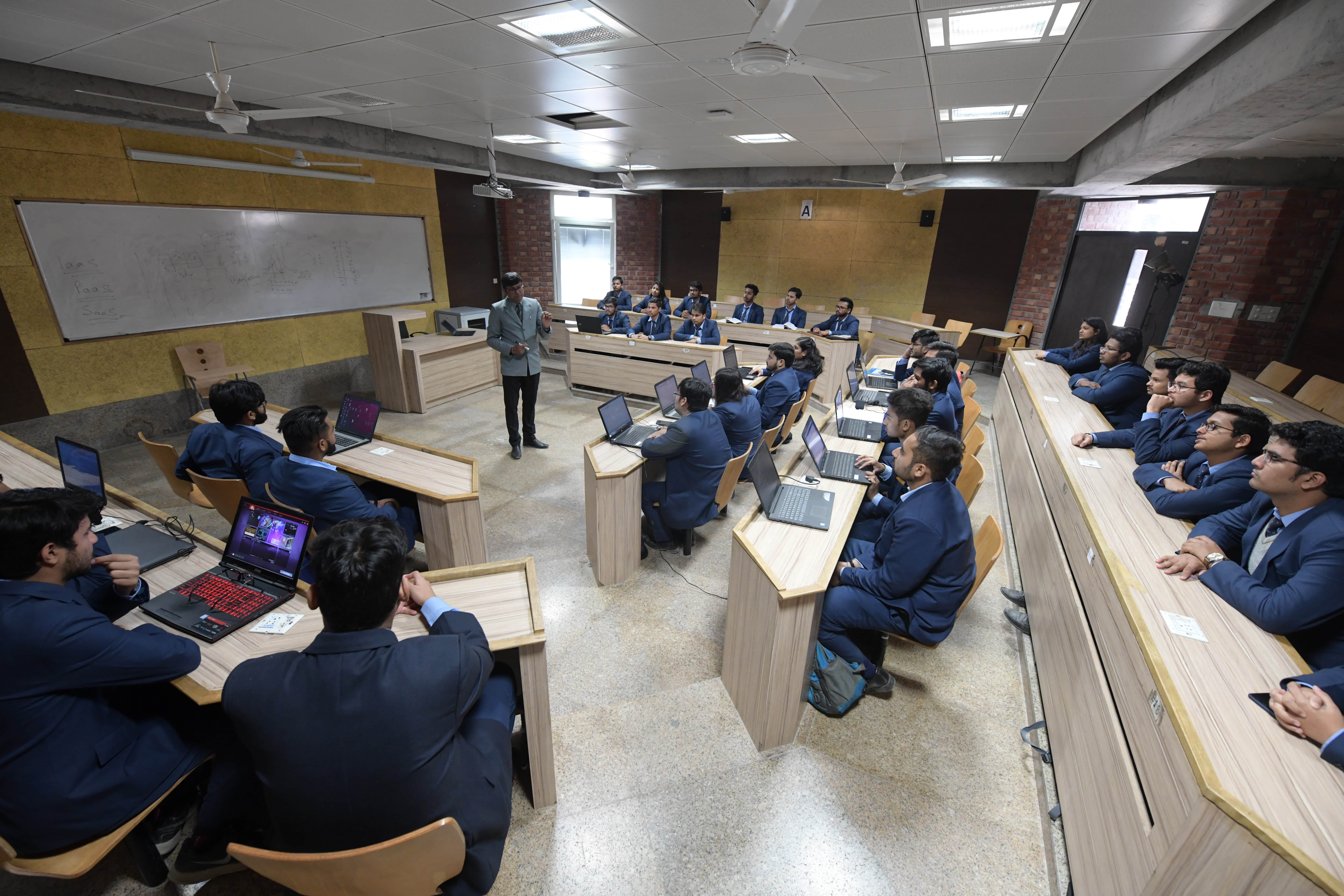 UPES, School of Law Dehradun Facilities photo 14