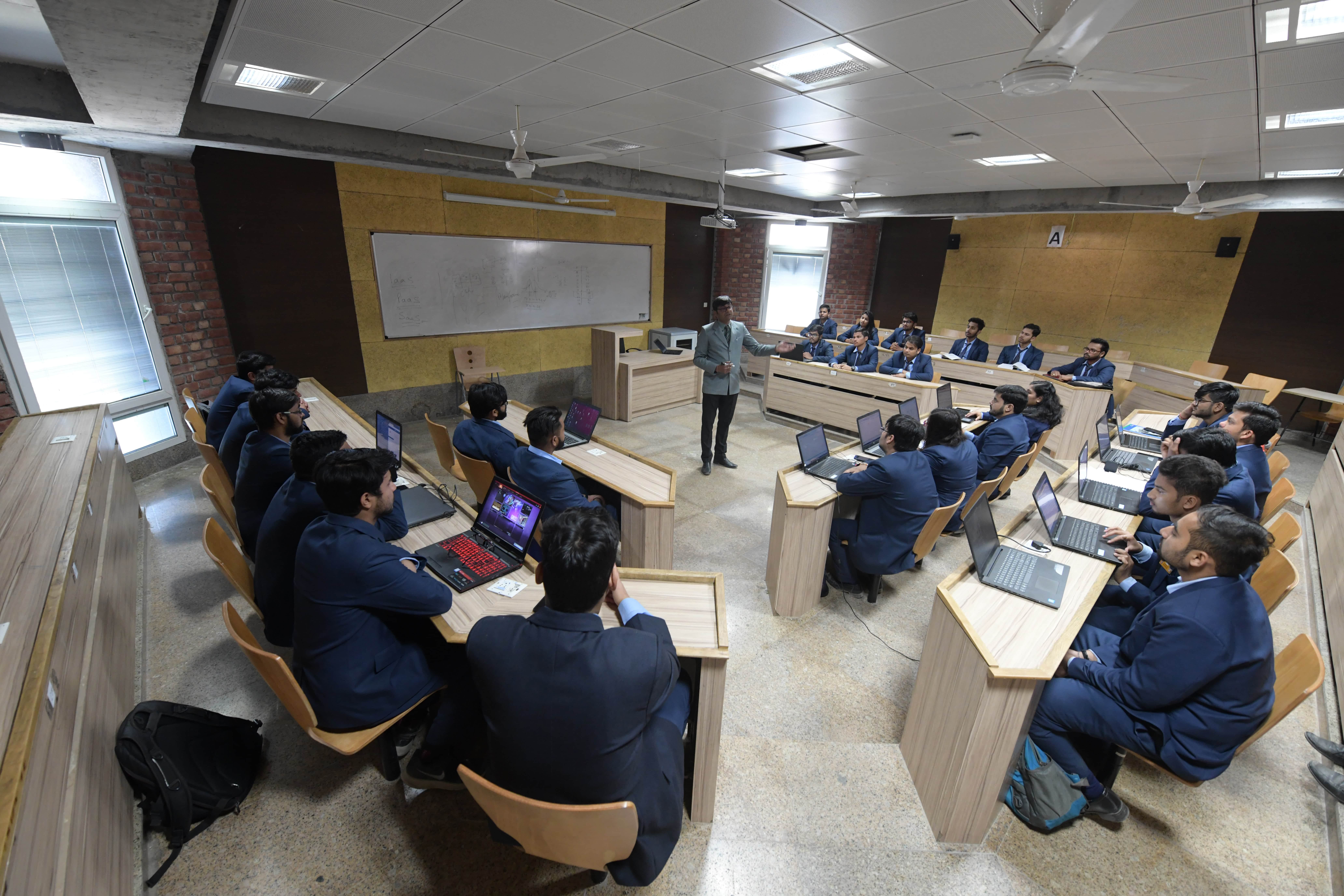 UPES, School of Law Dehradun Facilities photo 15