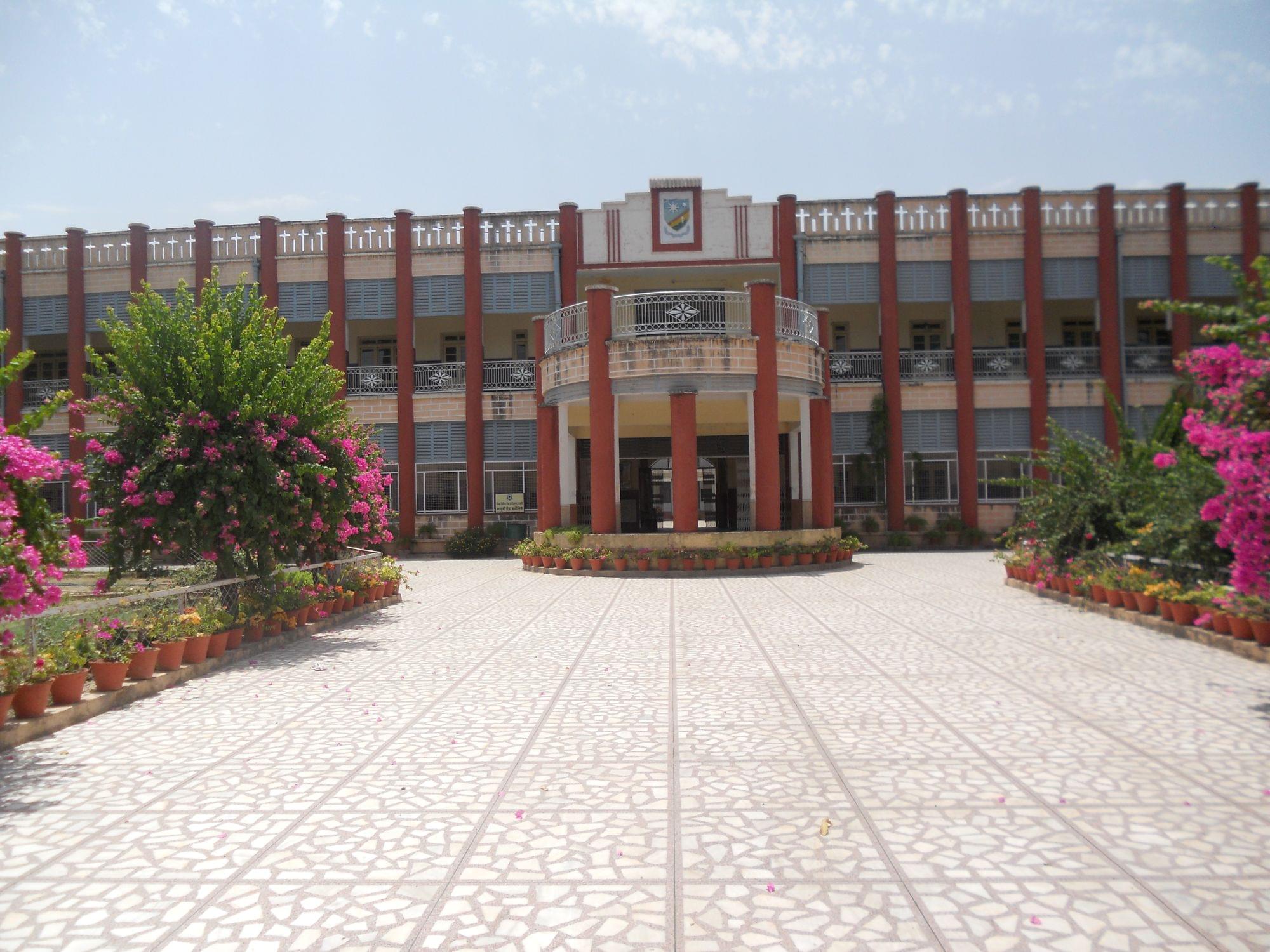 Sophia Girls College Ajmer Academic Building photo 3