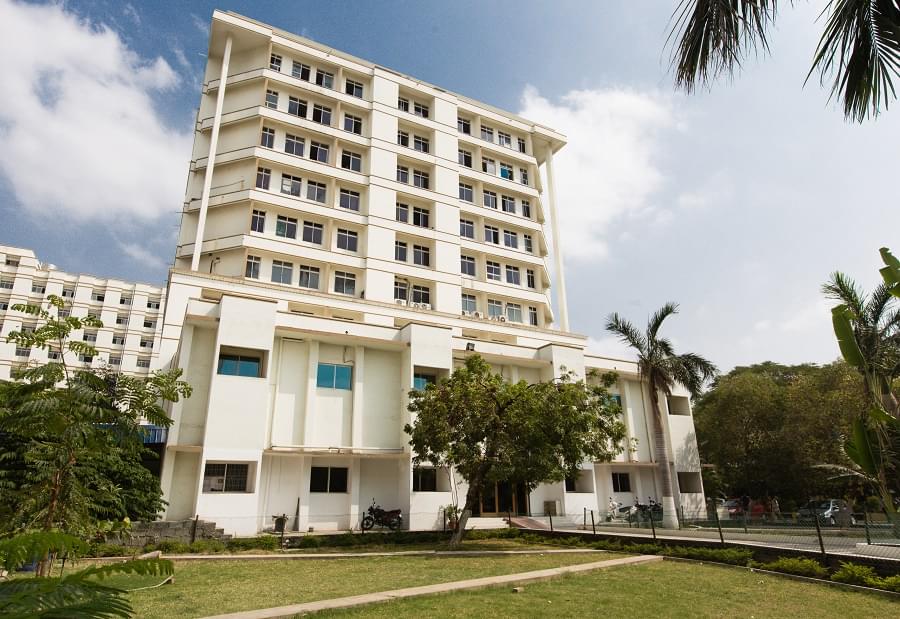 SRM University Ramapuram SRM Hospital photo 1