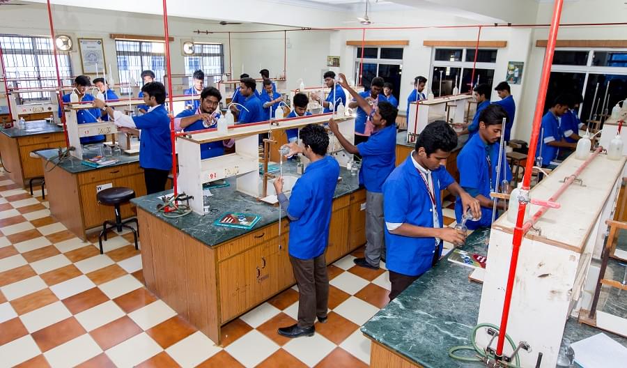 SRM University Ramapuram Engineering Department photo 12