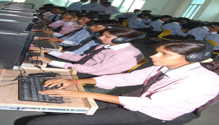 Keystone Group of Institutes Jhunjhunu Lab photo 3