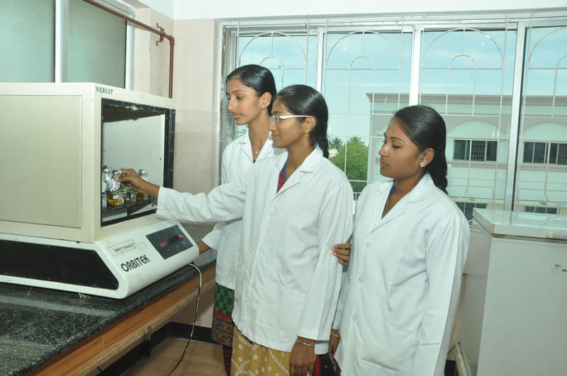 Vivekanandha College of Arts and Sciences for Women, Elayampalayam Namakkal Lab photo 1