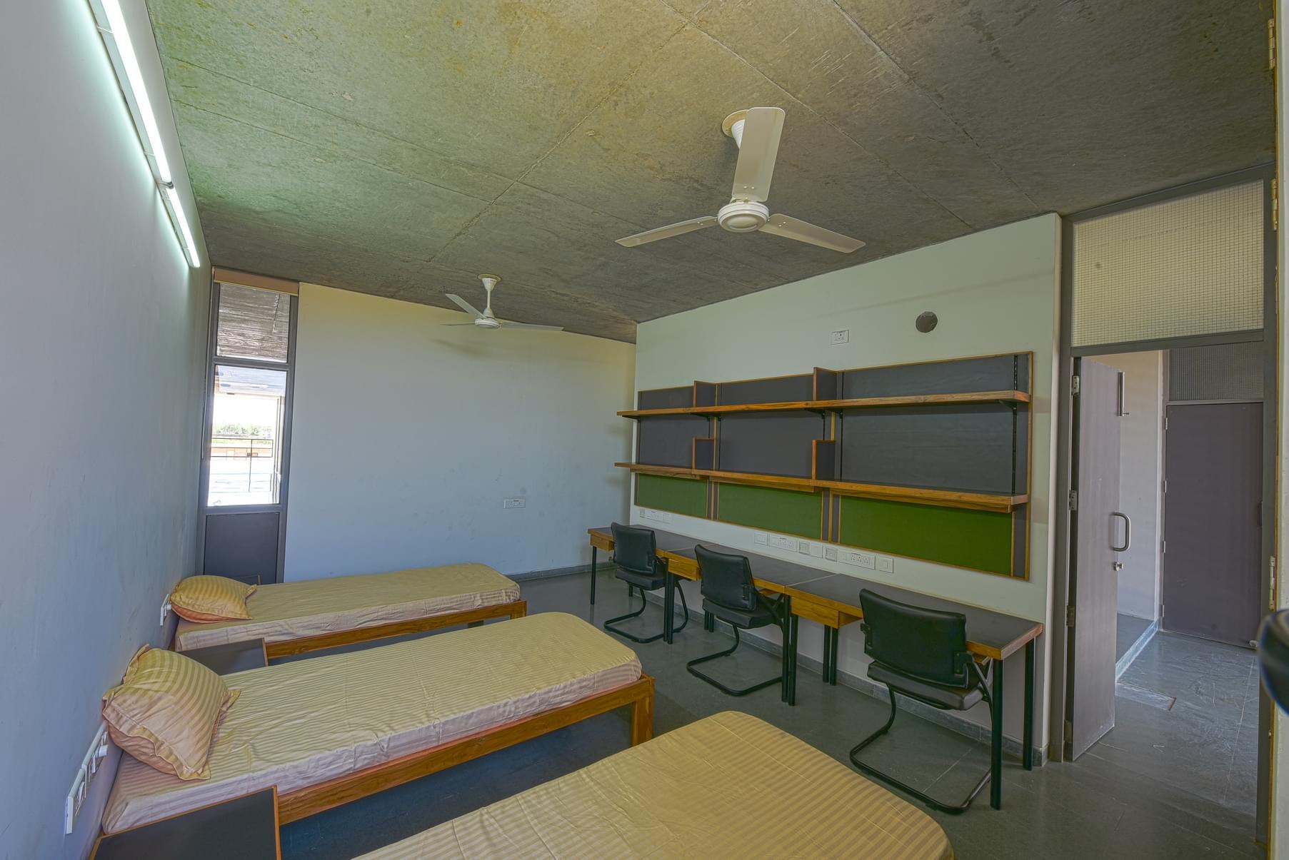 School of Technology PDEU hostel photo 10