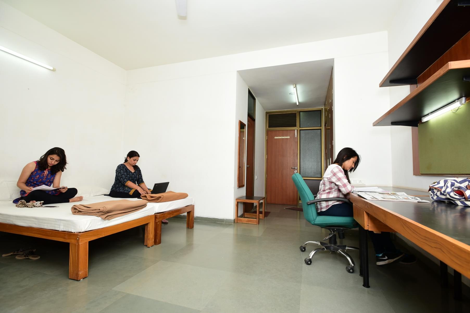 School of Technology PDEU hostel photo 17