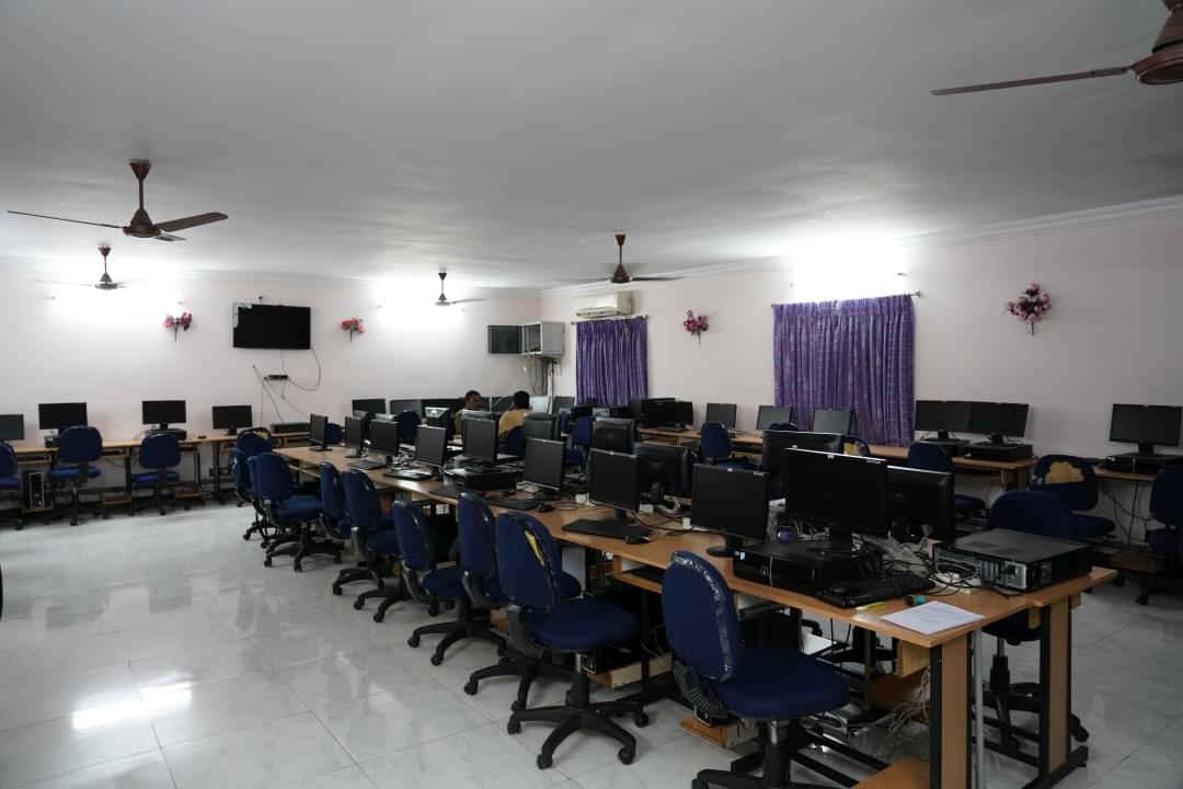 Dantuluri Narayana Raju college West Godavari Infrastructure photo 13