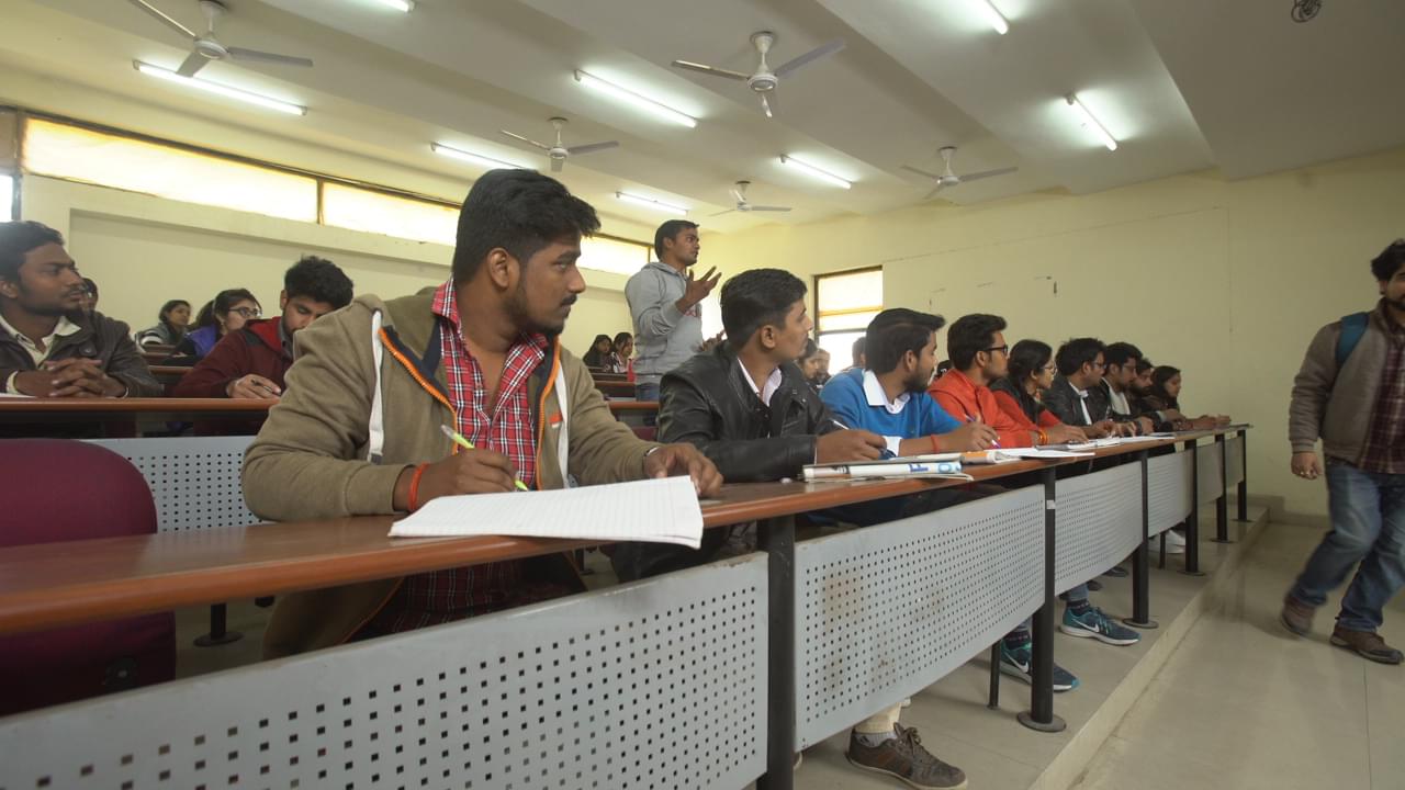 Galgotias University, School of Biosciences and Technology Greater Noida Academic Classrooms photo 1