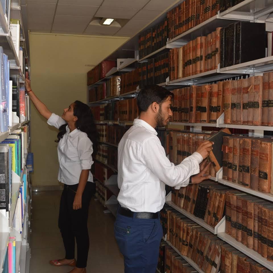 University Institute of Law and Management Studies Gurgaon Campus photo 4