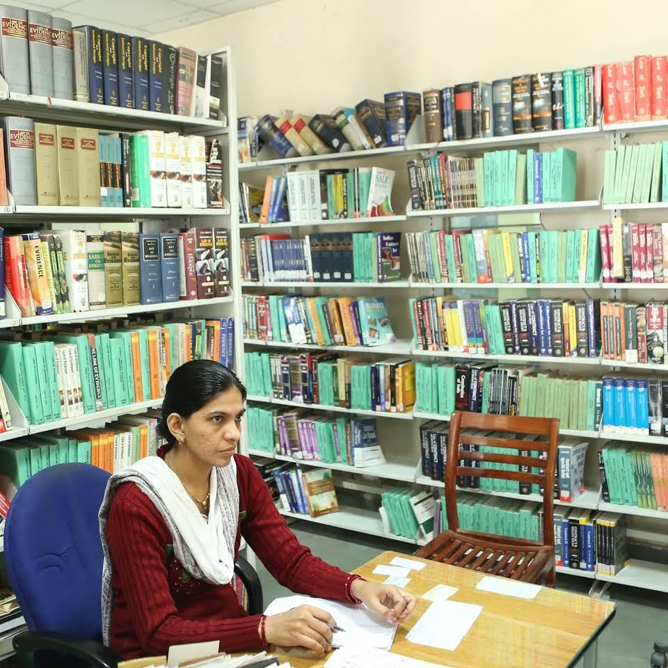 University Institute of Law and Management Studies Gurgaon Campus photo 3