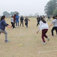 University School of Law, Rayat Bahra University Mohali Campus photo 11