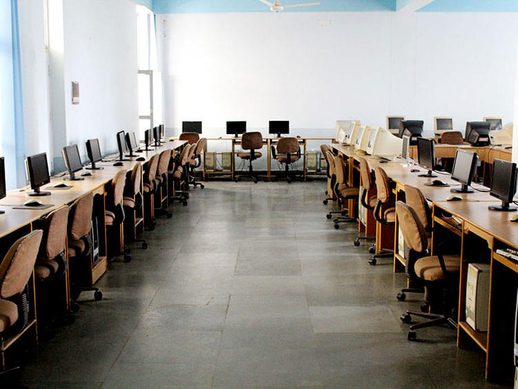 Dronacharya Degree College Kurukshetra Infrastructure photo 7