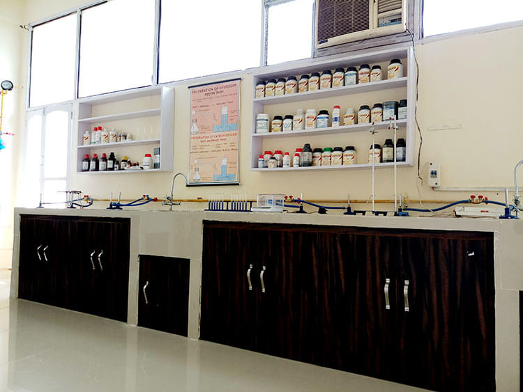 Dronacharya Degree College Kurukshetra Infrastructure photo 8