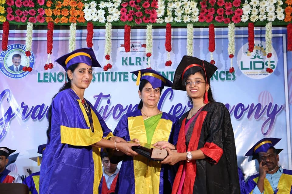 Lenora Institute Of Dental Sciences Rajanagaram Convocation photo 5
