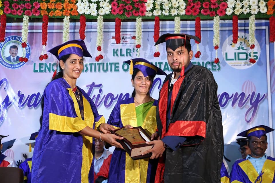 Lenora Institute Of Dental Sciences Rajanagaram Convocation photo 14
