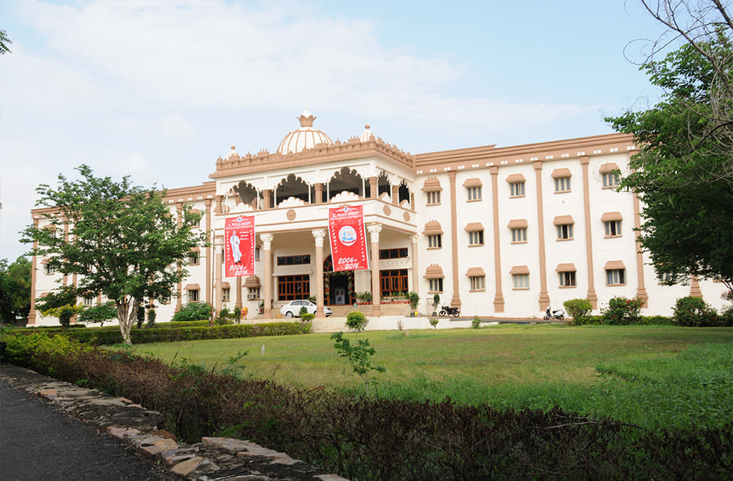 G Pulla Reddy Dental College & Hospital Kurnool Academic Building photo 1