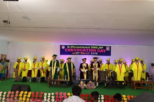 Dr. Pinnamaneni Siddhartha Institute of Medical Sciences & Research Foundation Vijayawada Convocation photo 7