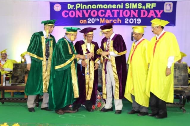 Dr. Pinnamaneni Siddhartha Institute of Medical Sciences & Research Foundation Vijayawada Convocation photo 9