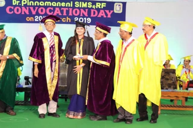 Dr. Pinnamaneni Siddhartha Institute of Medical Sciences & Research Foundation Vijayawada Convocation photo 10