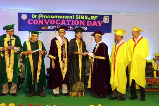 Dr. Pinnamaneni Siddhartha Institute of Medical Sciences & Research Foundation Vijayawada Convocation photo 13