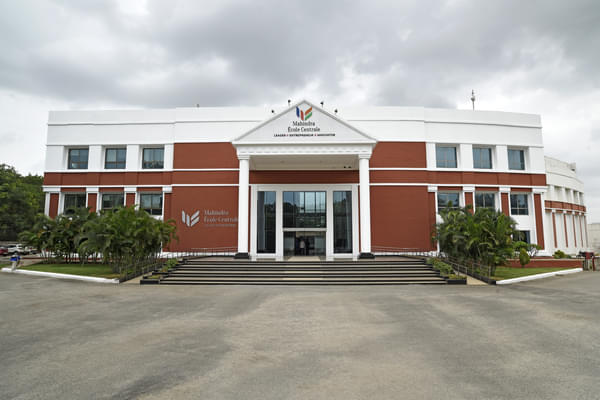 MAHINDRA University Campus photo 1