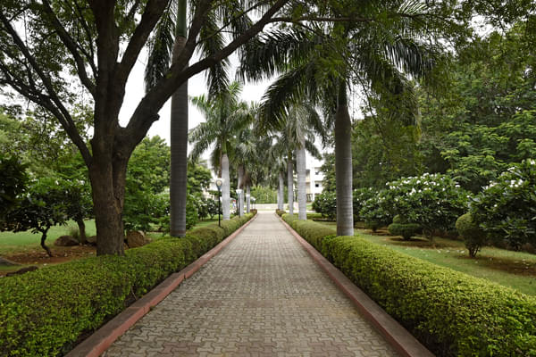 MAHINDRA University Campus photo 7