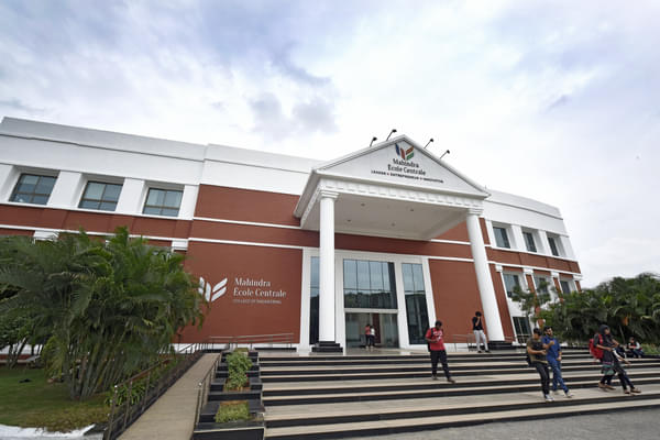 MAHINDRA University Campus photo 13