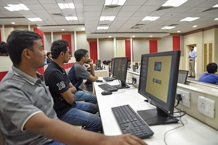 MAHINDRA University Laboratory photo 8