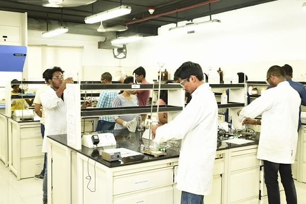 MAHINDRA University Laboratory photo 13