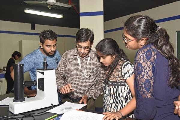 MAHINDRA University Laboratory photo 15