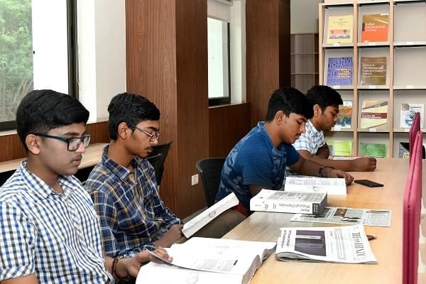 MAHINDRA University Library photo 10