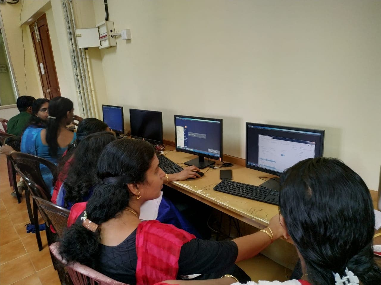 Swamy Saswathikananda College Poothotta Kochi Campus photo 4