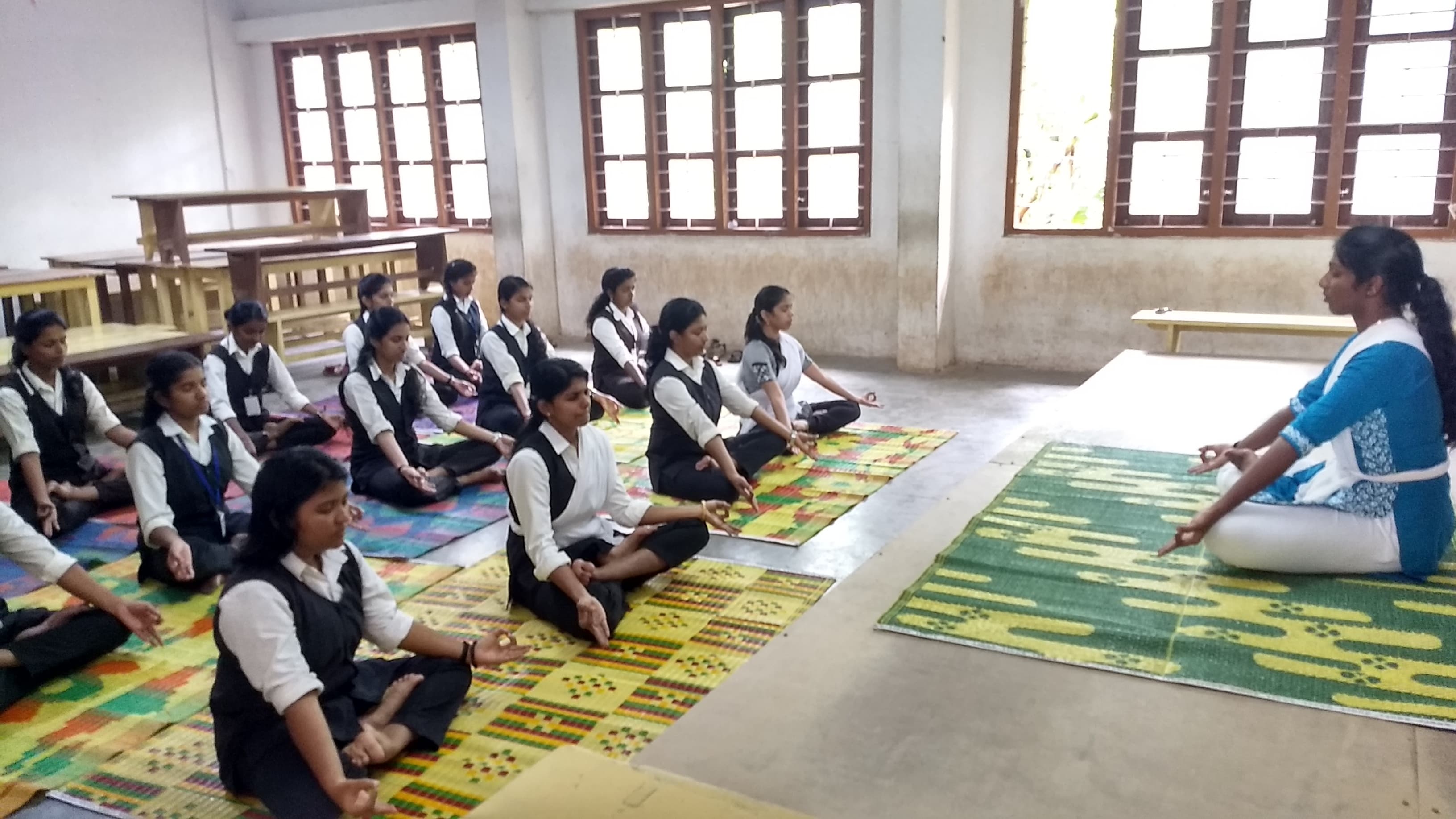 Swamy Saswathikananda College Poothotta Kochi Campus photo 3