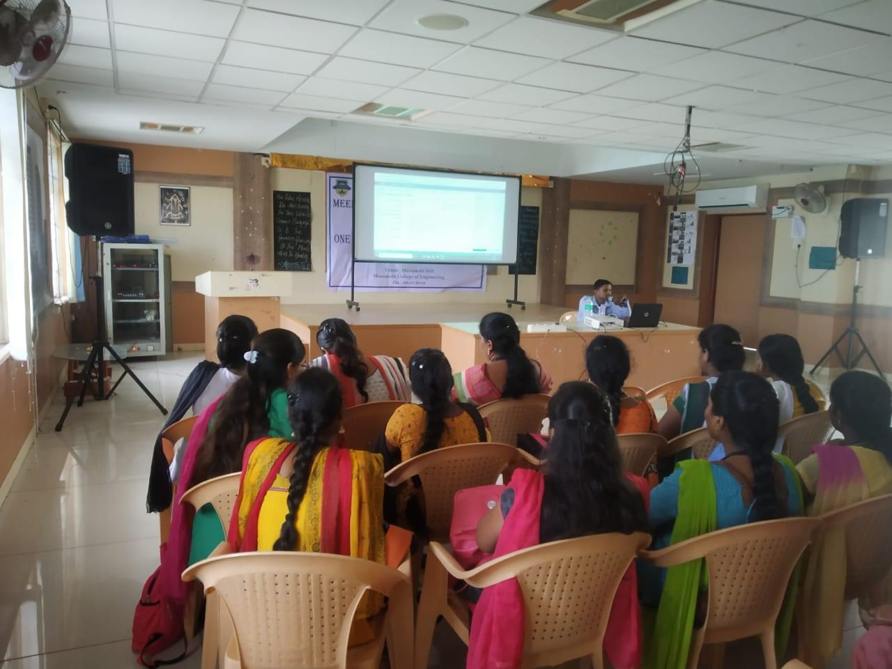 Meenakshi College of Engineering Chennai Labs photo 6