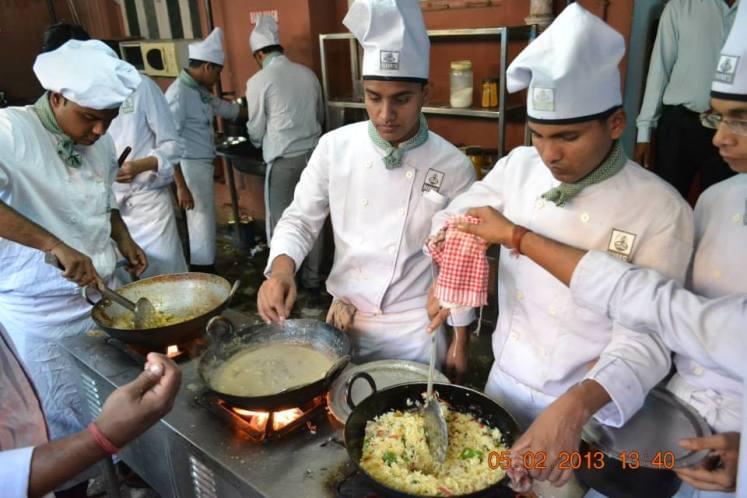 Nightingale Institute of Management Studies Kolkata Extra Curriculars photo 9