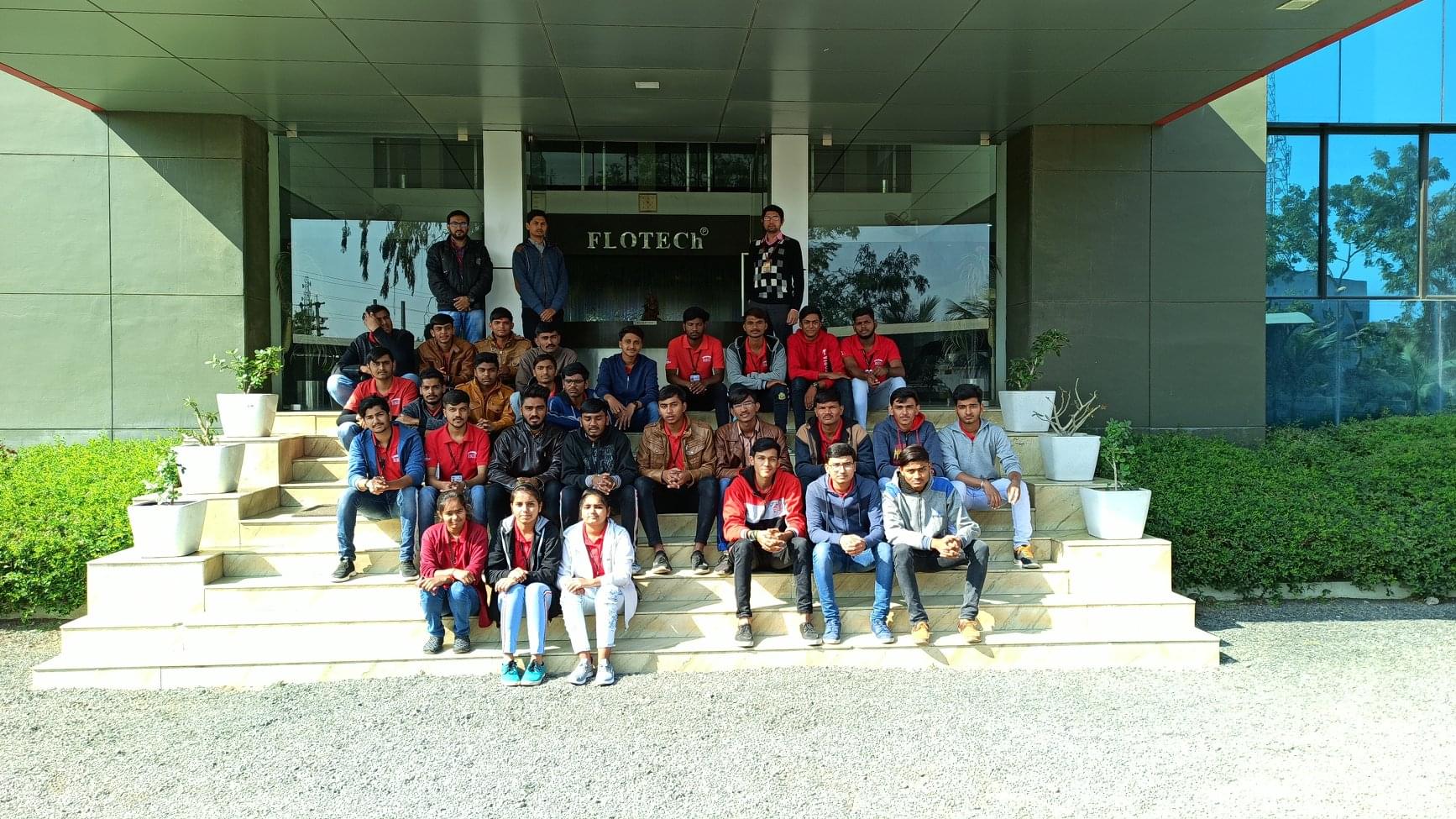 RK University, School of Engineering Rajkot Students Workshop photo 5