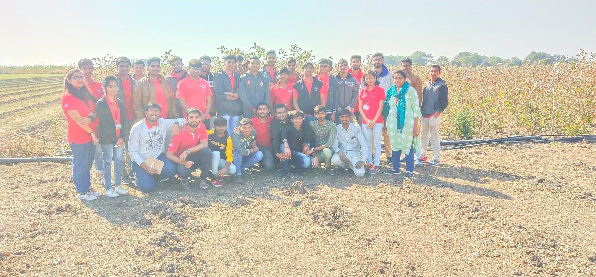 RK University, School of Engineering Rajkot Students Workshop photo 12