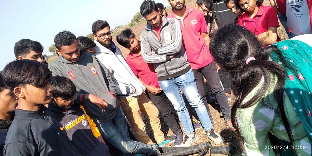 RK University, School of Engineering Rajkot Students Workshop photo 14