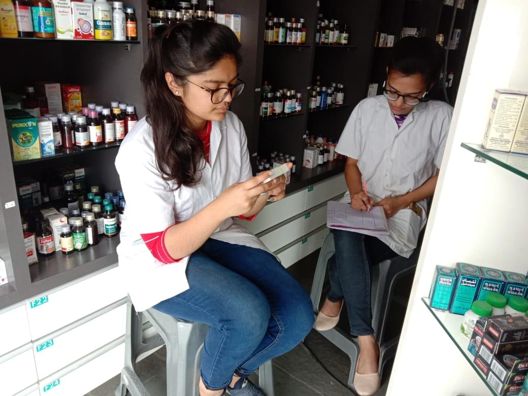 R. K. University, School of Pharmacy Rajkot Workshop photo 11