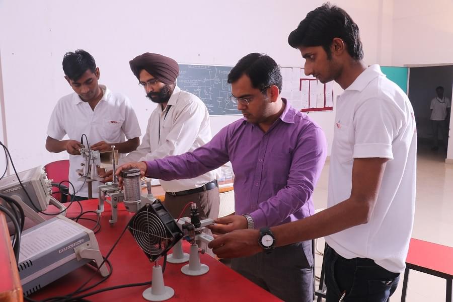 Technology Education and Research Integrated Institute Kurukshetra Laboratory photo 11