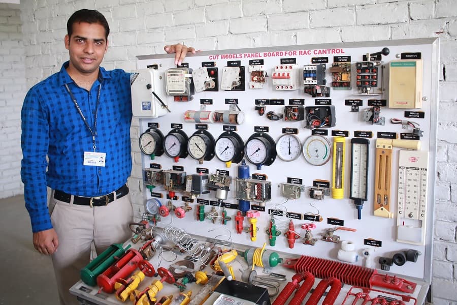 Technology Education and Research Integrated Institute Kurukshetra Laboratory photo 20