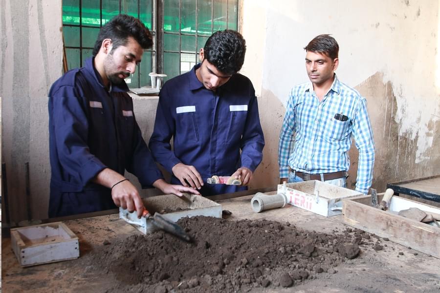 Technology Education and Research Integrated Institute Kurukshetra Laboratory photo 26