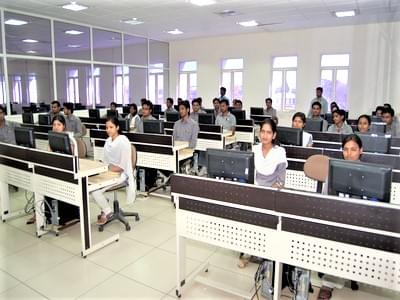 IIST Indore State of Art Lab Infrastructure photo 15