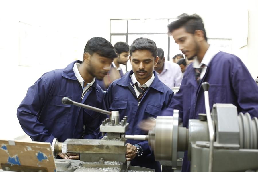 DIT University Dehradun Laboratories photo 16