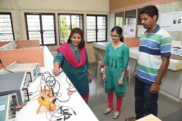 VIT Pune Labs & Classroom photo 5