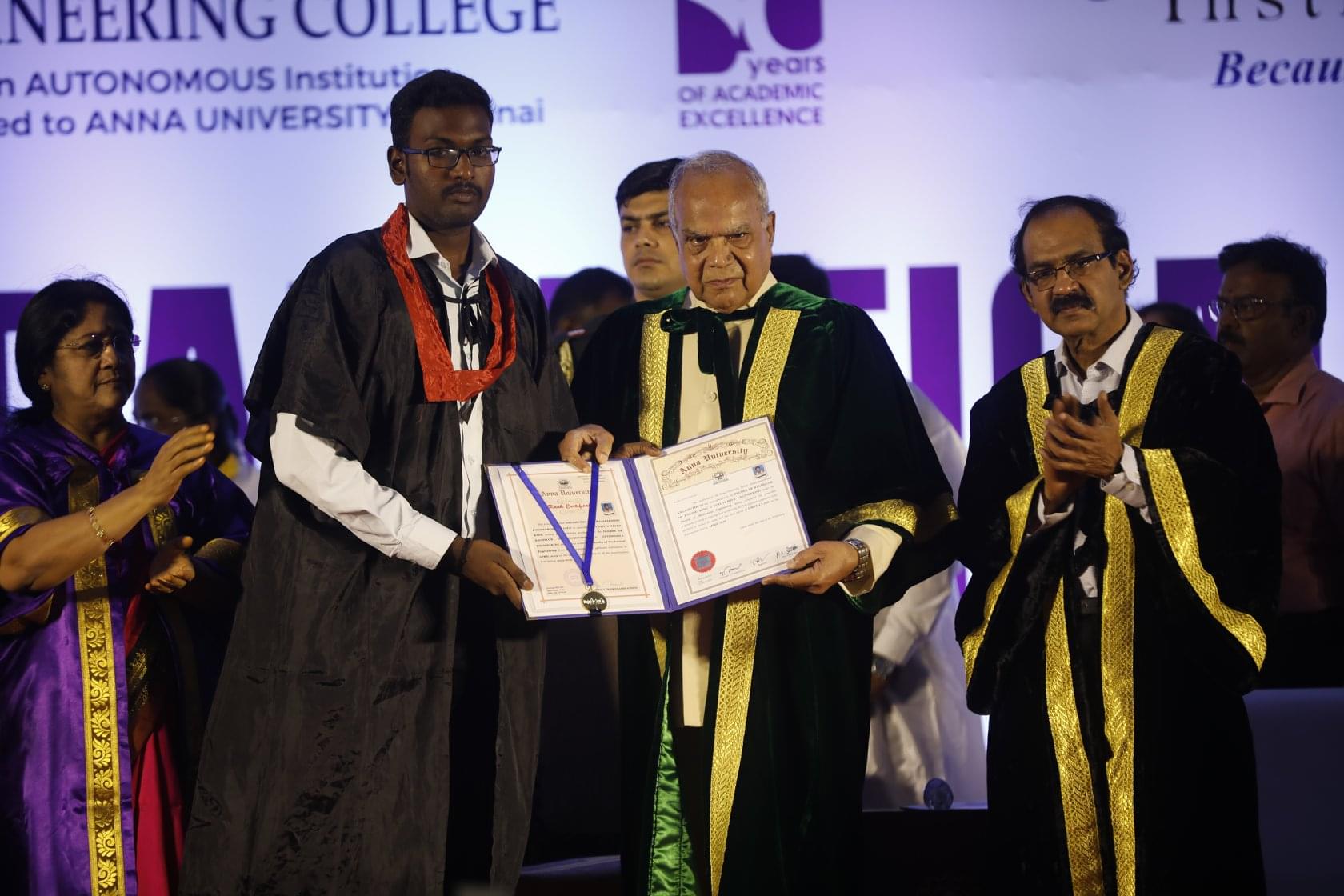 Rajalakshmi Engineering College Chennai Convocation Day photo 9