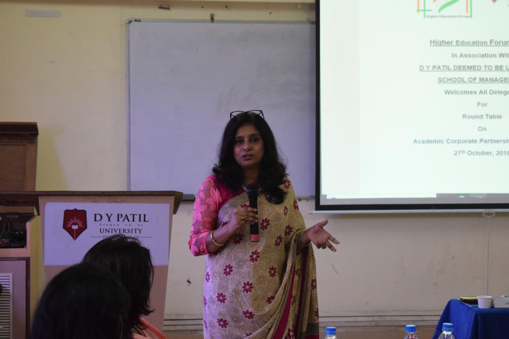 DY Patil University's School of Arts And Commerce Navi Mumbai Events photo 24