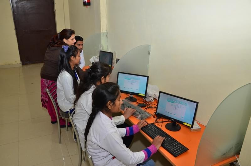 Baba Farid College of Pharmacy Ludhiana Infrastructure photo 9