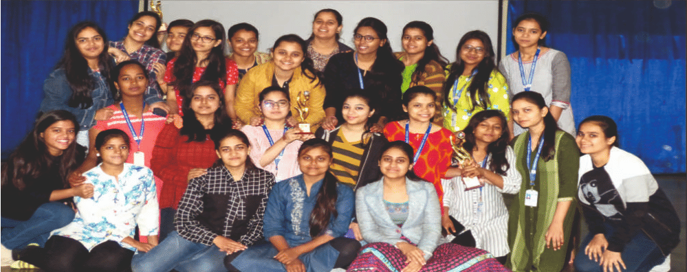 Vasanta College For Women Varanasi Extra Curriculars photo 2