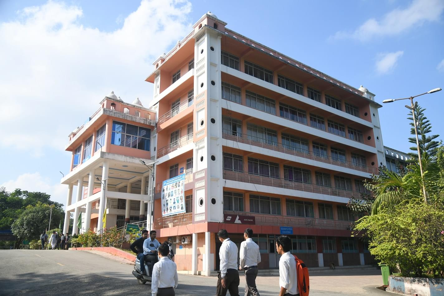 USTM campus pictures photo 17